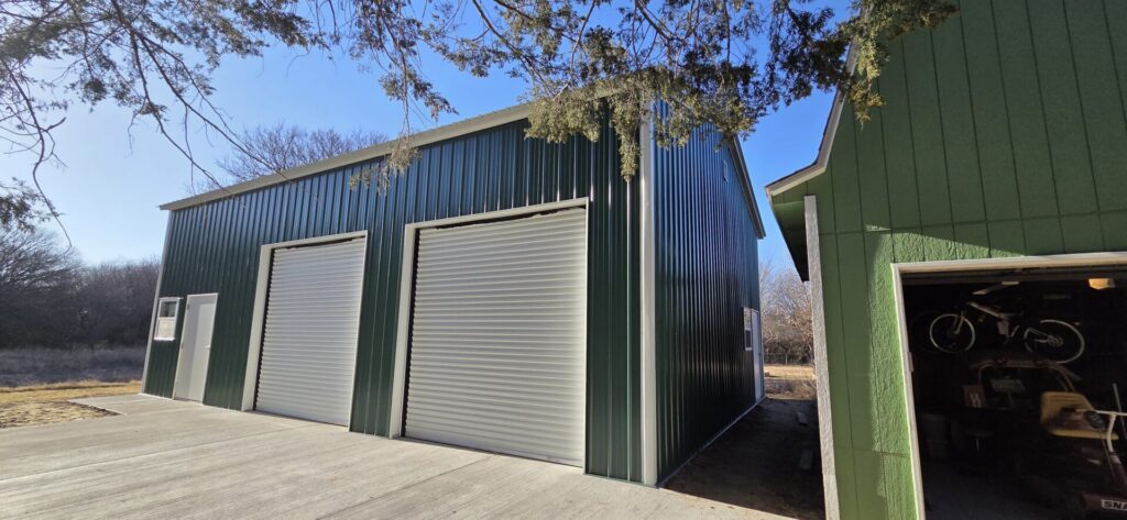 30x40 Metal Car Shop Building in Mansfield, TX.